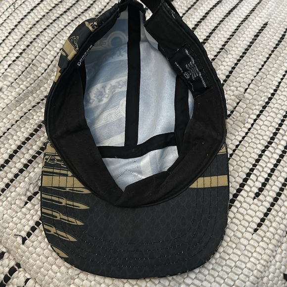 Hat. - Picture 9 of 12